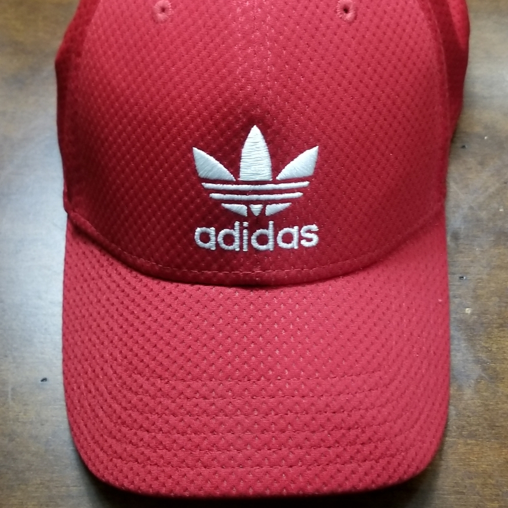 MEN'S ADIDAS" BASEBALL CAP SZ.L/XL